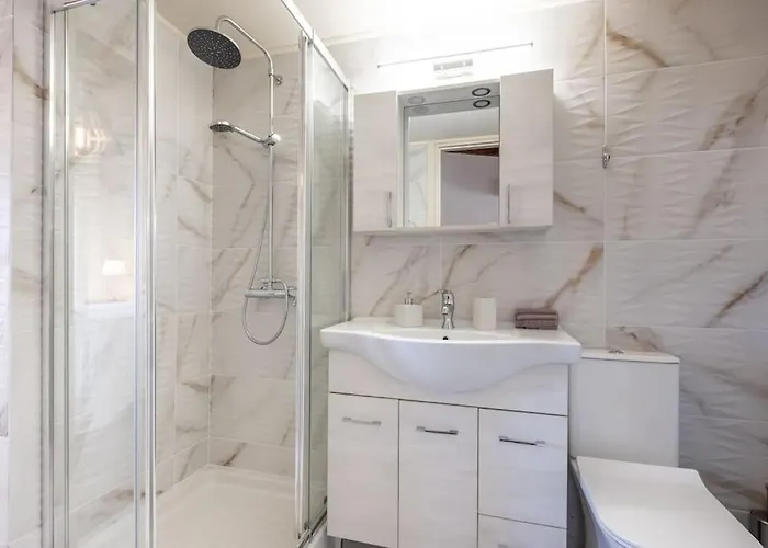 Traditional House Village * Ayvaryara