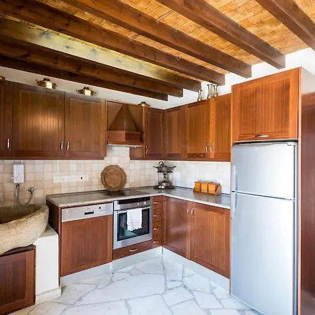 Traditional House Village Villa Agia Varvara