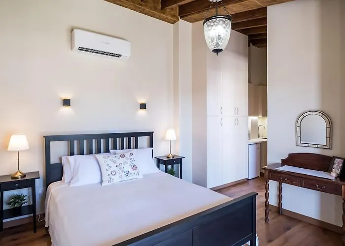 빌라 Traditional House Village Ayvaryara