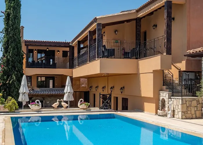 빌라 Traditional House Village Ayvaryara